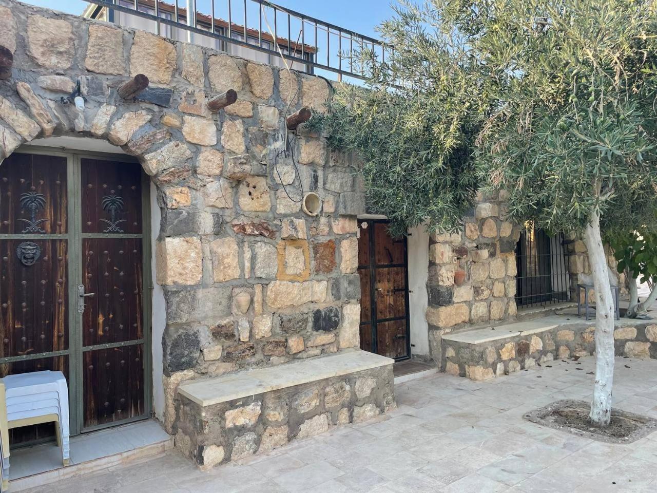 Al-Qasr Heritige Inn Jordan מראה חיצוני תמונה