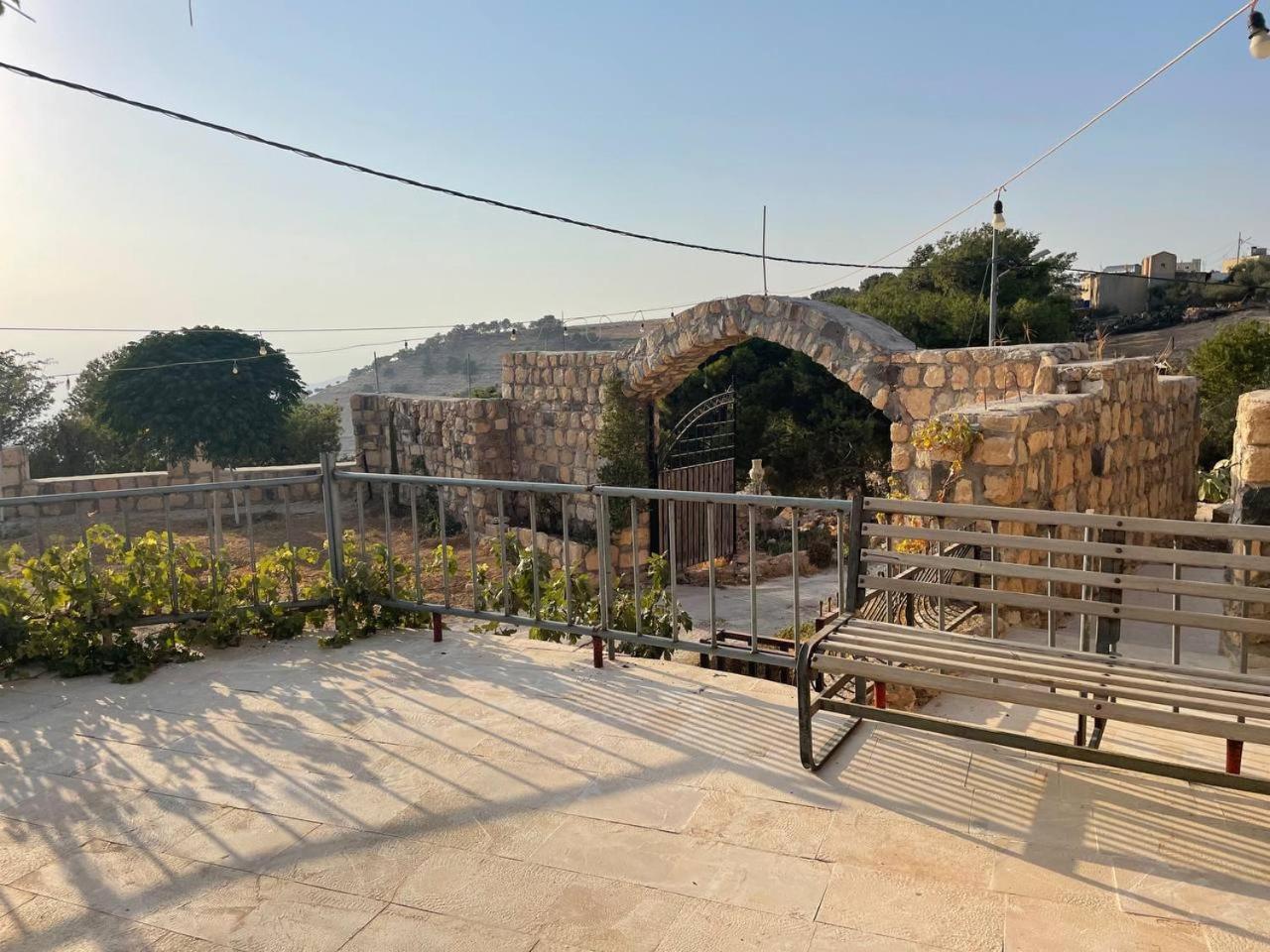 Al-Qasr Heritige Inn Jordan מראה חיצוני תמונה